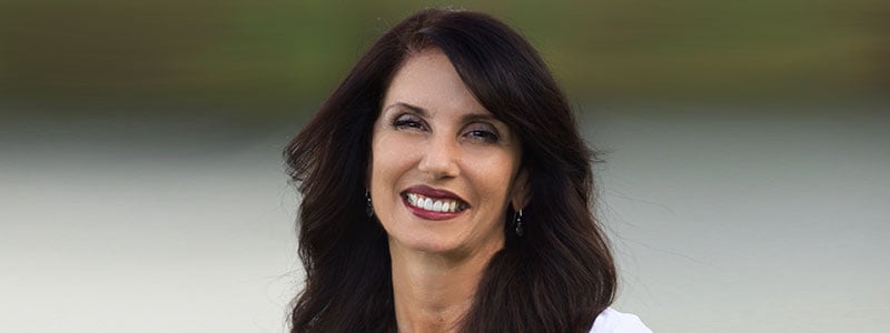 Sandy James